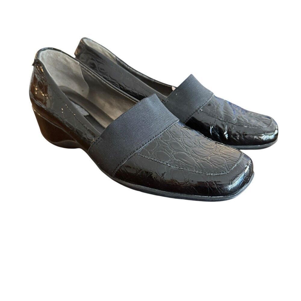 Naturalizer Womens Granbury Square Toe Wedge Heel Black Loafer Shoes Size 8.5 M